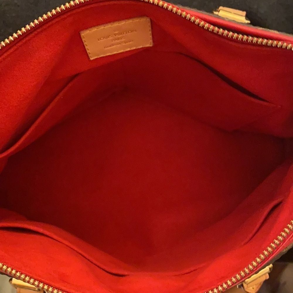 Louis Vuitton Pallas MM - Picture 11 of 15